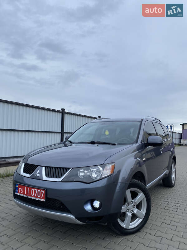 Mitsubishi Outlander XL 2008