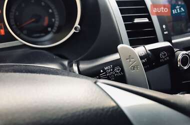 Внедорожник / Кроссовер Mitsubishi Outlander XL 2008 в 