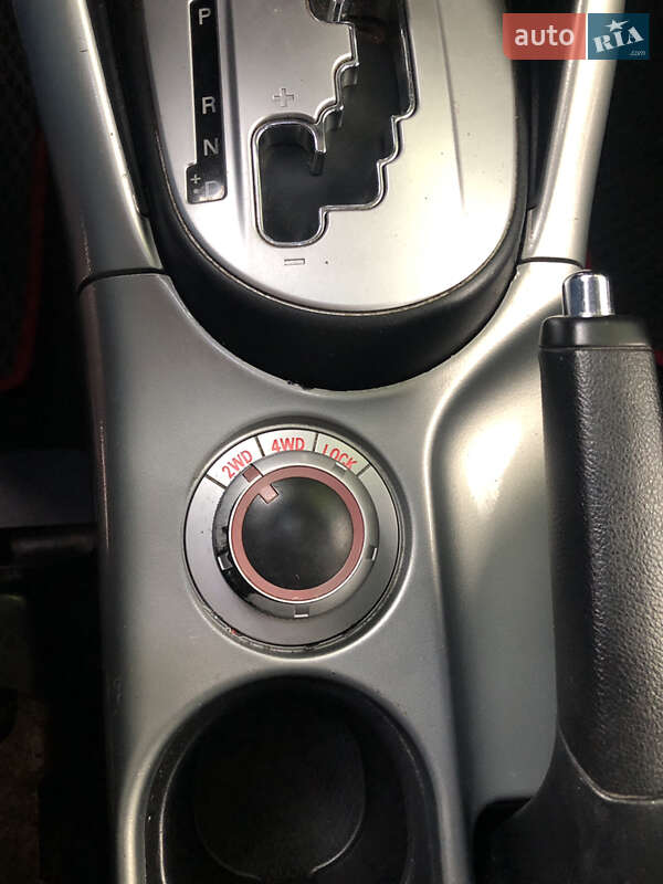 Позашляховик / Кросовер Mitsubishi Outlander XL 2008 в Рівному