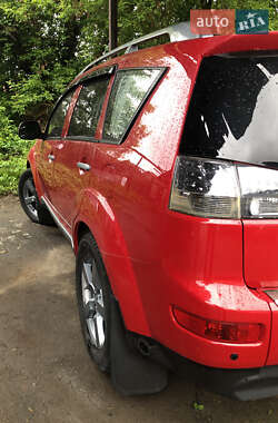 Внедорожник / Кроссовер Mitsubishi Outlander XL 2008 в 