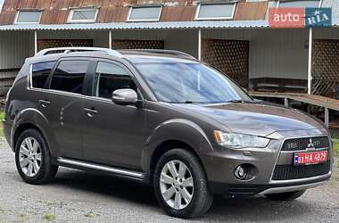 Внедорожник / Кроссовер Mitsubishi Outlander XL 2010 в Бердичеве