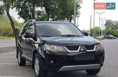 Внедорожник / Кроссовер Mitsubishi Outlander XL 2008 в 