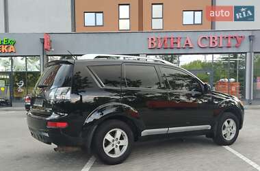 Внедорожник / Кроссовер Mitsubishi Outlander XL 2008 в 