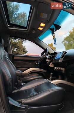 Внедорожник / Кроссовер Mitsubishi Outlander XL 2007 в 