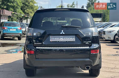Позашляховик / Кросовер Mitsubishi Outlander XL 2008 в 