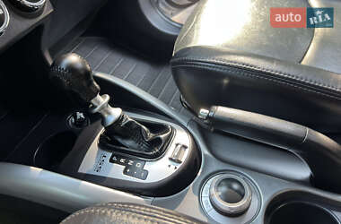 Внедорожник / Кроссовер Mitsubishi Outlander XL 2011 в 
