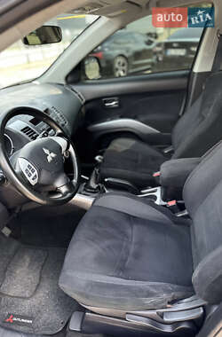 Внедорожник / Кроссовер Mitsubishi Outlander XL 2008 в 