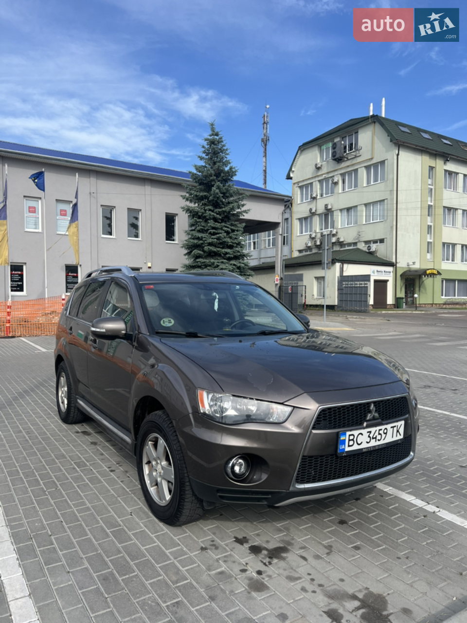 2010 Mitsubishi Outlander - мініатюра 16
