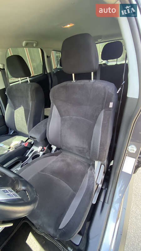 Внедорожник / Кроссовер Mitsubishi Outlander XL 2010 в Первомайске