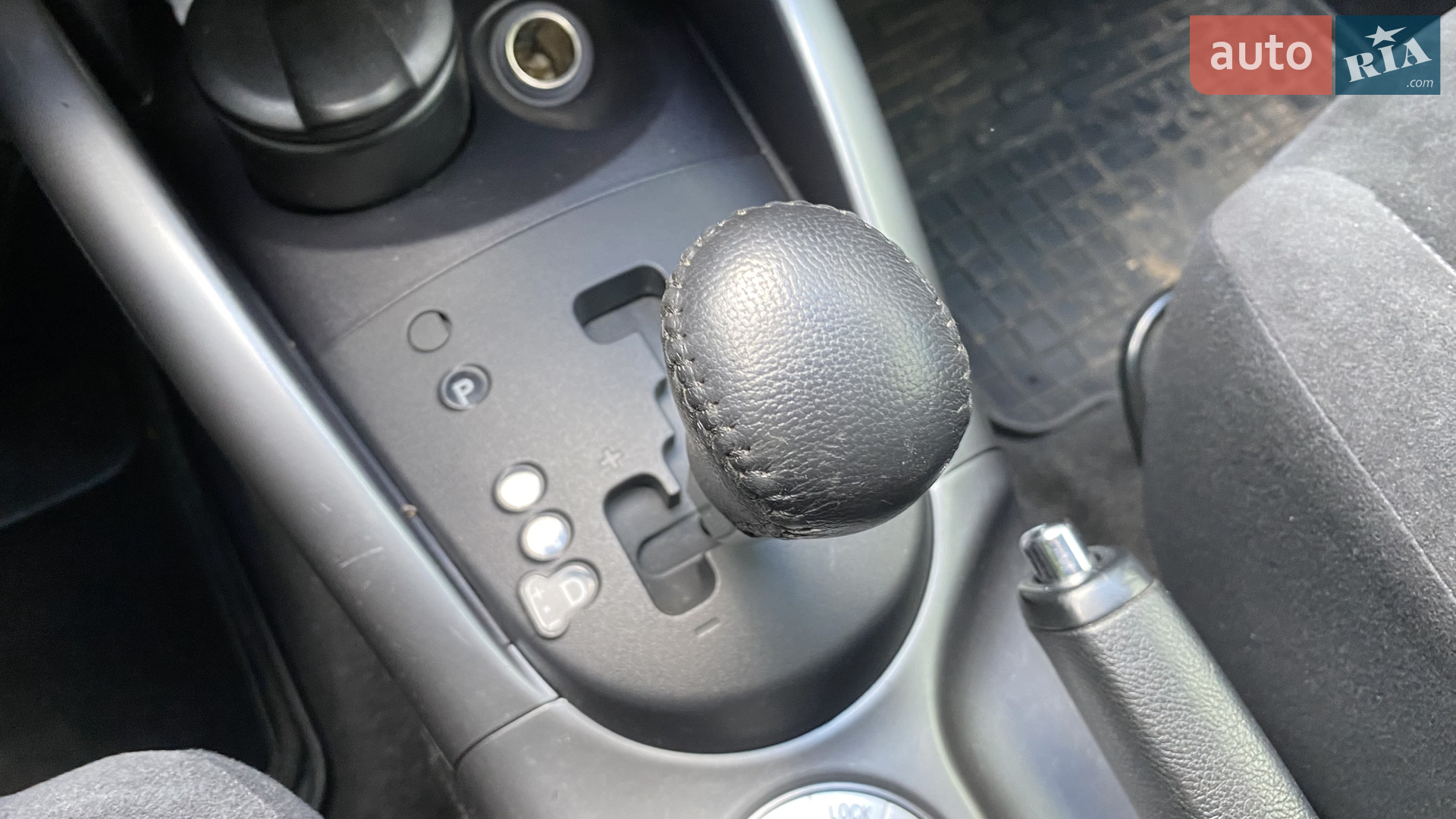 2010 Mitsubishi Outlander - мініатюра 34