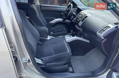 Внедорожник / Кроссовер Mitsubishi Outlander XL 2008 в 