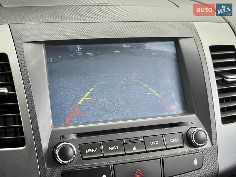 Внедорожник / Кроссовер Mitsubishi Outlander XL 2007 в Харькове