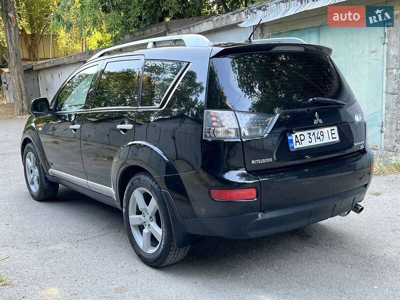 Внедорожник / Кроссовер Mitsubishi Outlander XL 2007 в Одессе