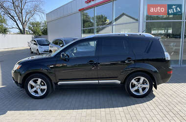 Внедорожник / Кроссовер Mitsubishi Outlander XL 2007 в 