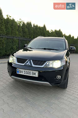 Внедорожник / Кроссовер Mitsubishi Outlander XL 2007 в 