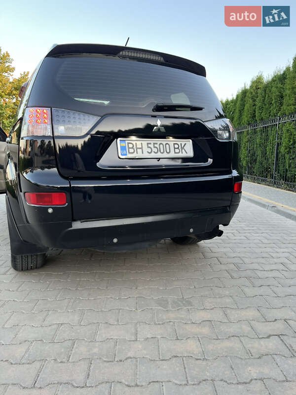 Внедорожник / Кроссовер Mitsubishi Outlander XL 2007 в Одессе