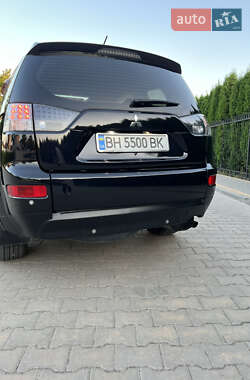 Внедорожник / Кроссовер Mitsubishi Outlander XL 2007 в 