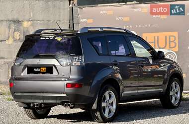 Внедорожник / Кроссовер Mitsubishi Outlander XL 2007 в 