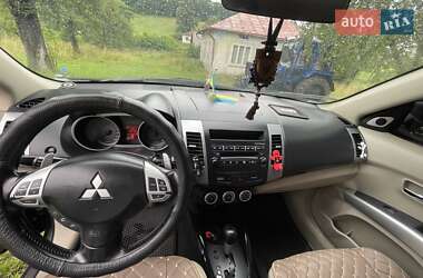 Внедорожник / Кроссовер Mitsubishi Outlander XL 2007 в 