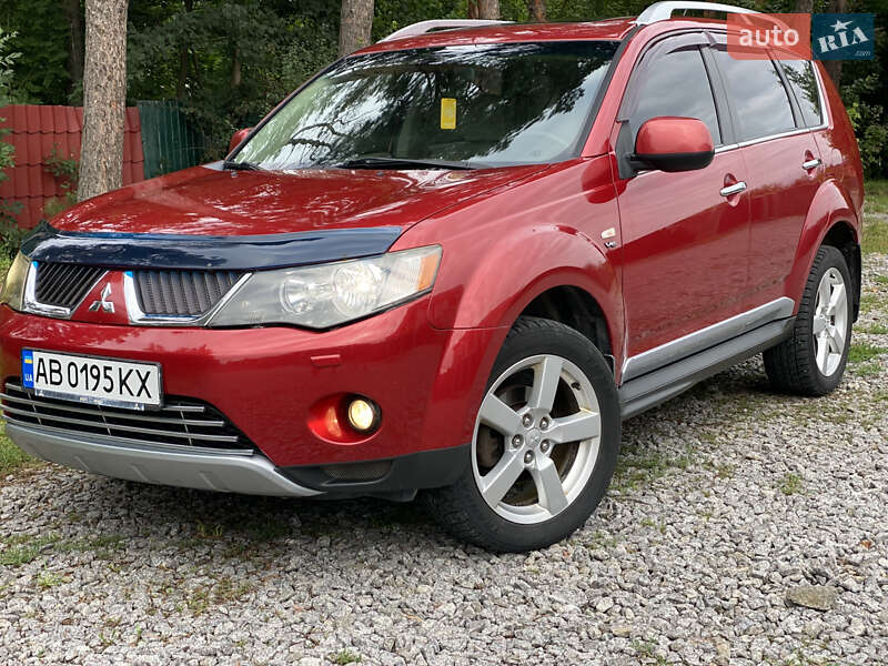Mitsubishi Outlander XL 2009