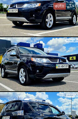 Внедорожник / Кроссовер Mitsubishi Outlander XL 2008 в Одессе