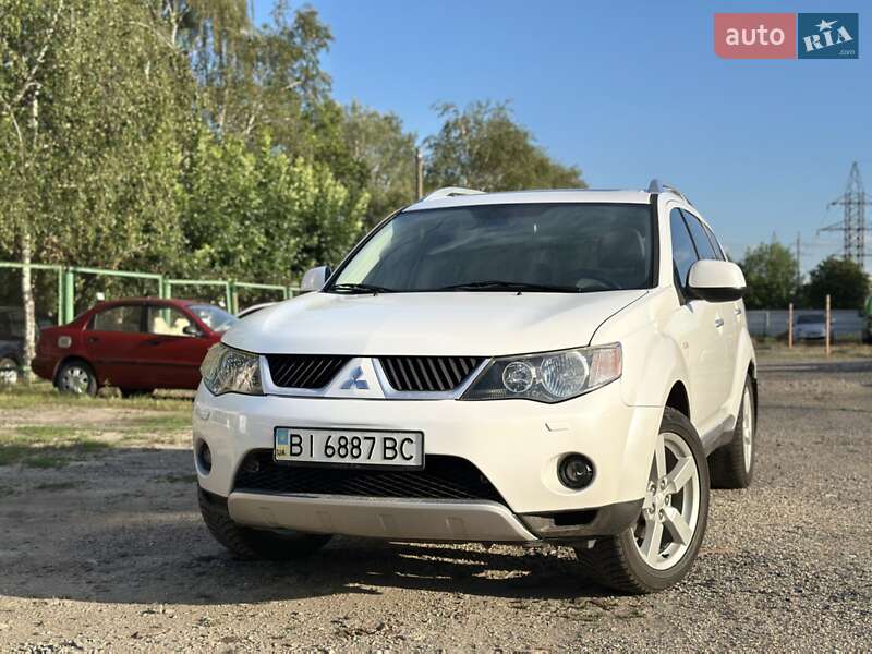 Внедорожник / Кроссовер Mitsubishi Outlander XL 2008 в Полтаве
