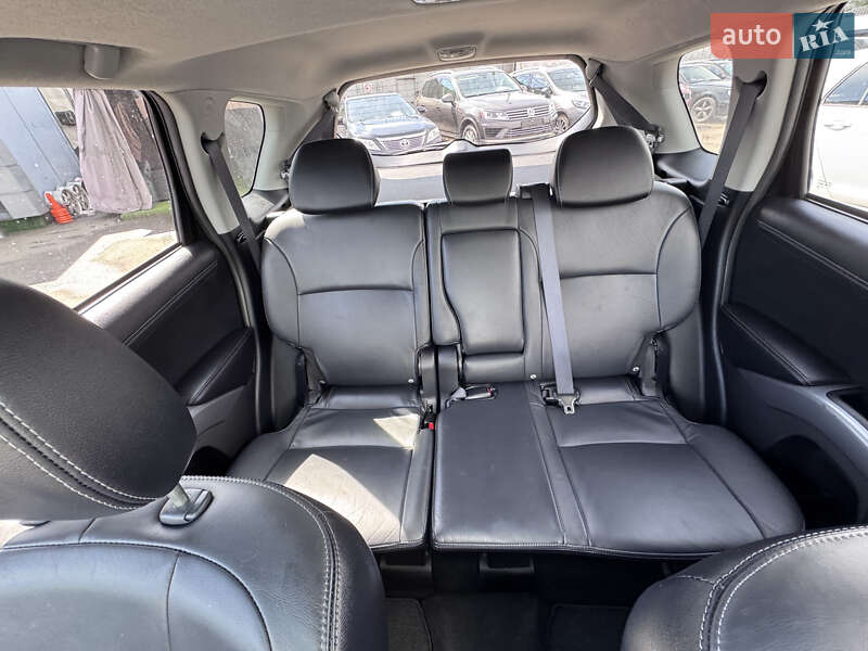 Внедорожник / Кроссовер Mitsubishi Outlander XL 2010 в Киеве