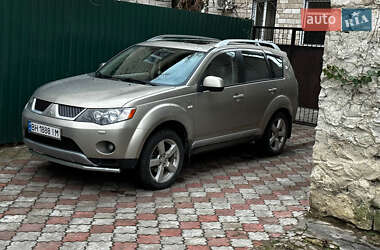 Внедорожник / Кроссовер Mitsubishi Outlander XL 2008 в 