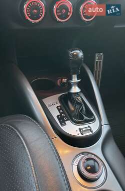 Внедорожник / Кроссовер Mitsubishi Outlander XL 2010 в 
