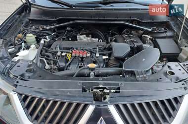 Внедорожник / Кроссовер Mitsubishi Outlander XL 2008 в 
