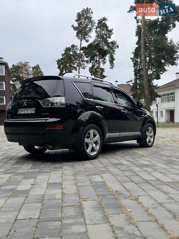 Внедорожник / Кроссовер Mitsubishi Outlander XL 2008 в Ахтырке