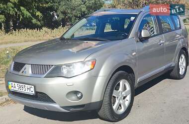Внедорожник / Кроссовер Mitsubishi Outlander XL 2008 в Киеве