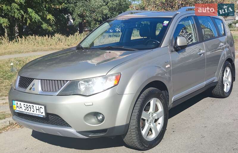 Mitsubishi Outlander XL 2008