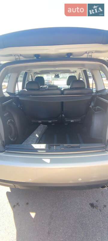 Внедорожник / Кроссовер Mitsubishi Outlander XL 2008 в Киеве