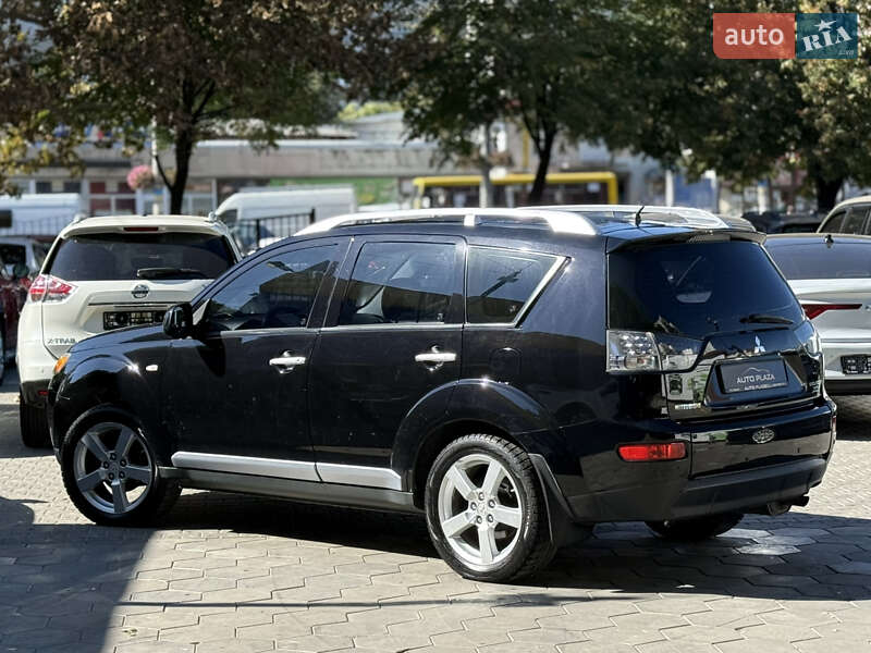 Внедорожник / Кроссовер Mitsubishi Outlander XL 2007 в Одессе