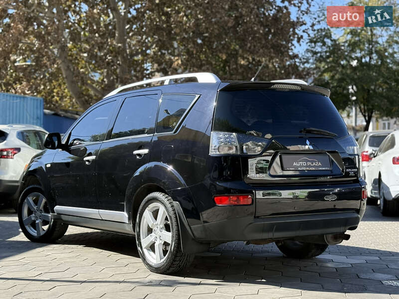 Внедорожник / Кроссовер Mitsubishi Outlander XL 2007 в Одессе