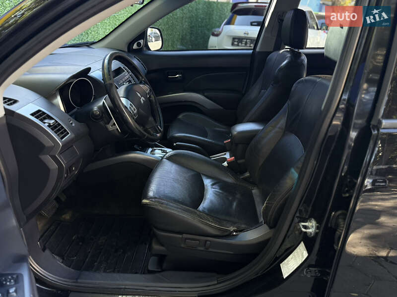 Внедорожник / Кроссовер Mitsubishi Outlander XL 2007 в Одессе