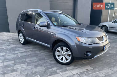 Внедорожник / Кроссовер Mitsubishi Outlander XL 2008 в Луцке