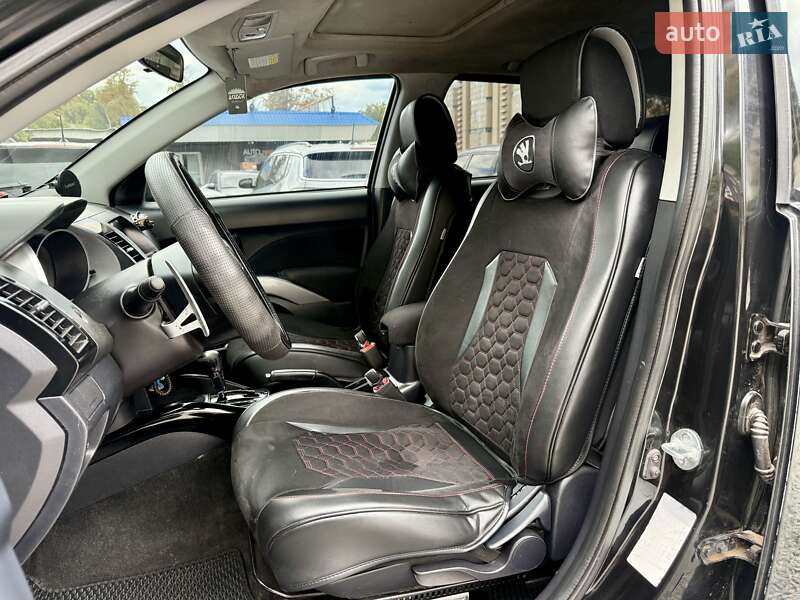 Внедорожник / Кроссовер Mitsubishi Outlander XL 2008 в Харькове фото 7 Внедорожник / Кроссовер Mitsubishi Outlander XL 2008 в Харькове