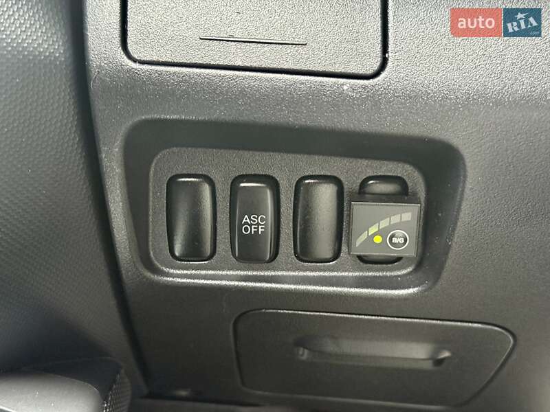 Внедорожник / Кроссовер Mitsubishi Outlander XL 2008 в Харькове фото 19 Внедорожник / Кроссовер Mitsubishi Outlander XL 2008 в Харькове