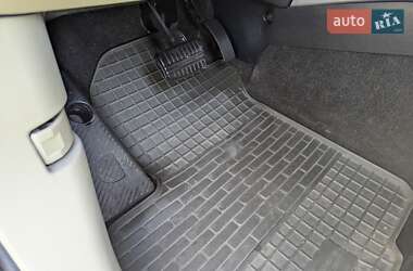 Внедорожник / Кроссовер Mitsubishi Outlander XL 2007 в 