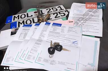 Внедорожник / Кроссовер Mitsubishi Outlander XL 2011 в 