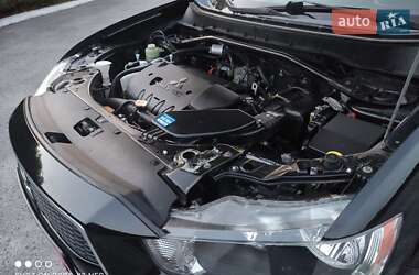 Внедорожник / Кроссовер Mitsubishi Outlander XL 2011 в 