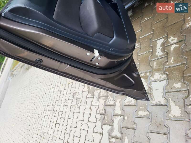 Внедорожник / Кроссовер Mitsubishi Outlander XL 2010 в Хмельницком