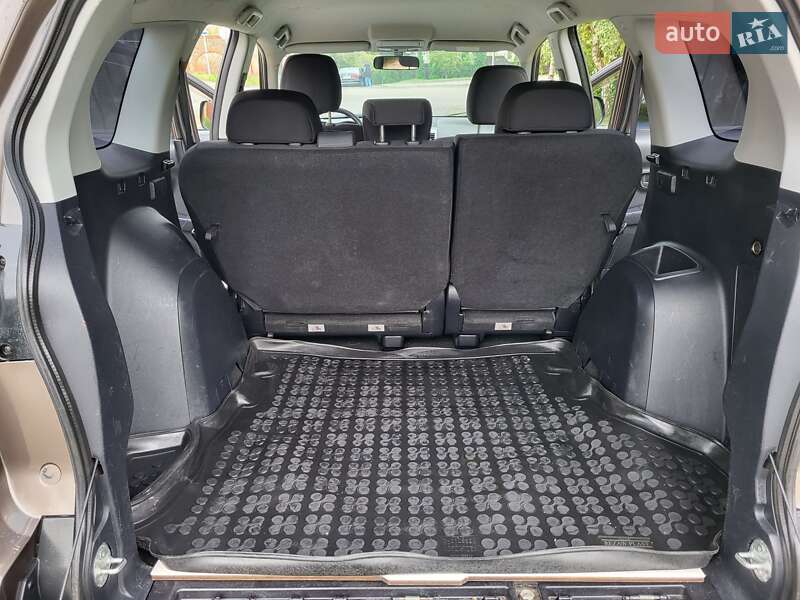 Внедорожник / Кроссовер Mitsubishi Outlander XL 2010 в Хмельницком