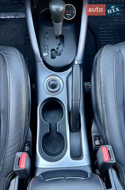Внедорожник / Кроссовер Mitsubishi Outlander XL 2006 в 
