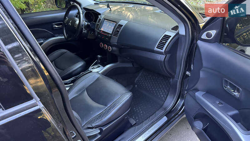 Внедорожник / Кроссовер Mitsubishi Outlander XL 2008 в Белой Церкви фото 21 Внедорожник / Кроссовер Mitsubishi Outlander XL 2008 в Белой Церкви
