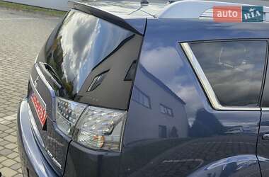 Внедорожник / Кроссовер Mitsubishi Outlander XL 2009 в 