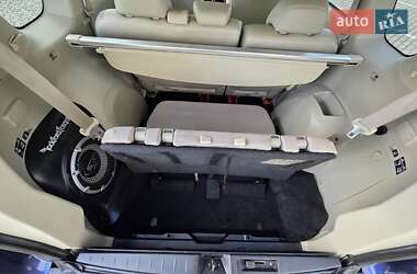 Внедорожник / Кроссовер Mitsubishi Outlander XL 2009 в 