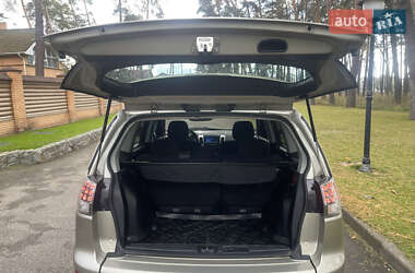 Позашляховик / Кросовер Mitsubishi Outlander XL 2008 в  фото 30 Позашляховик / Кросовер Mitsubishi Outlander XL 2008 в